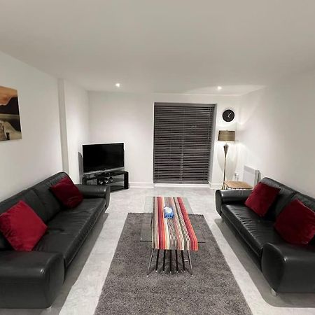 Orion Building Apartments ,Oposite Grand Central,Free Car Park Бирмингам Екстериор снимка